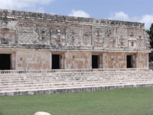 uxmal 25