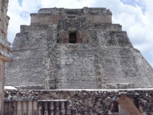 uxmal 27