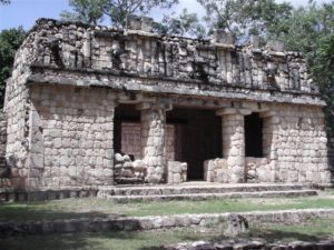 uxmal 4