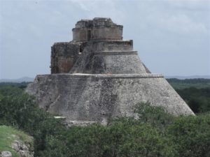 uxmal 8